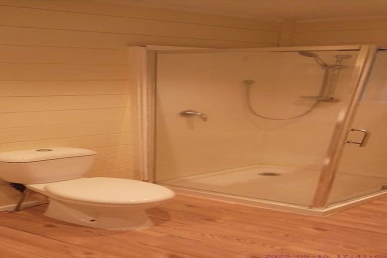 Photo of property in 656a Beach Road, Browns Bay, Auckland, 0630