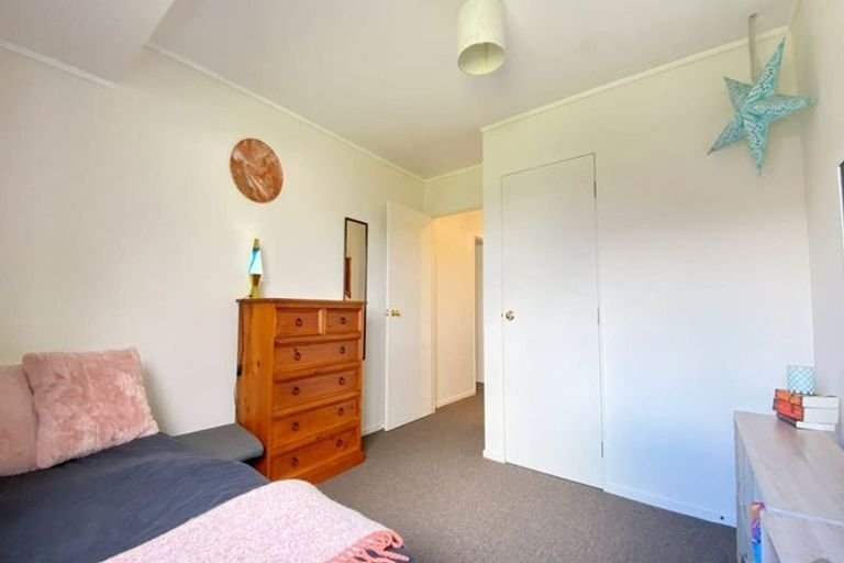 Photo of property in 14 Legacy Drive, Henderson, Auckland, 0612