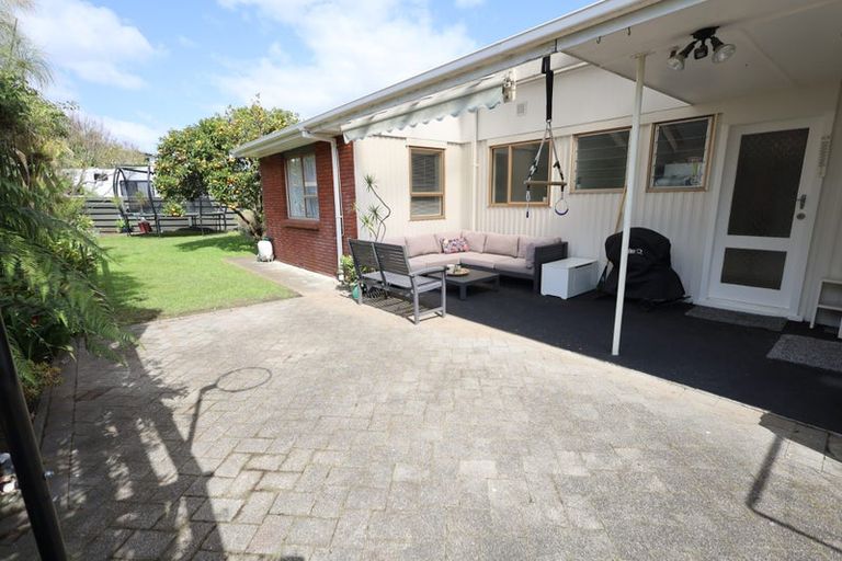 Photo of property in 12 Shelley Street, Otumoetai, Tauranga, 3110