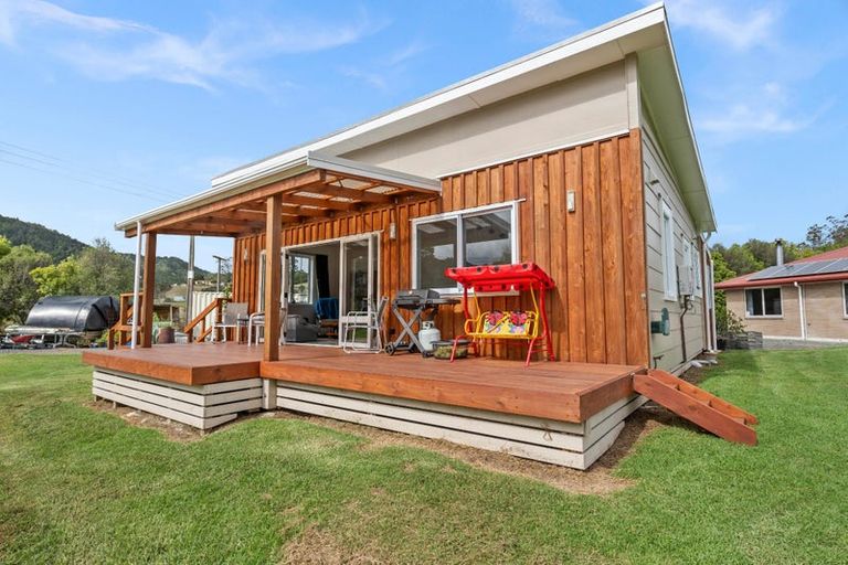 Photo of property in 6 Tavinor Road, Otaika, Whangarei, 0170