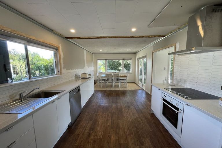 Photo of property in 1 Chester Place, Taradale, Napier, 4112