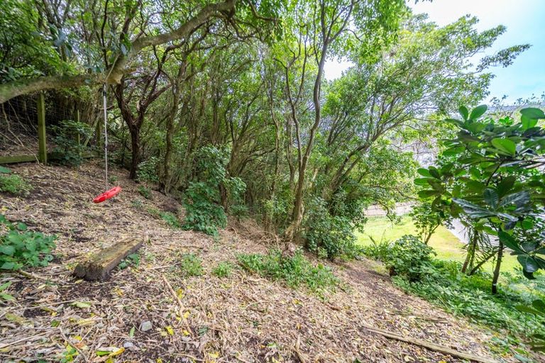 Photo of property in 6b Rawhiti Road, Pukerua Bay, 5026