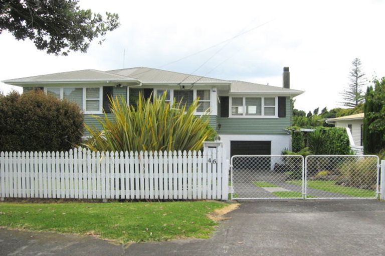 Photo of property in 39 Shortt Avenue, Mangere Bridge, Auckland, 2022