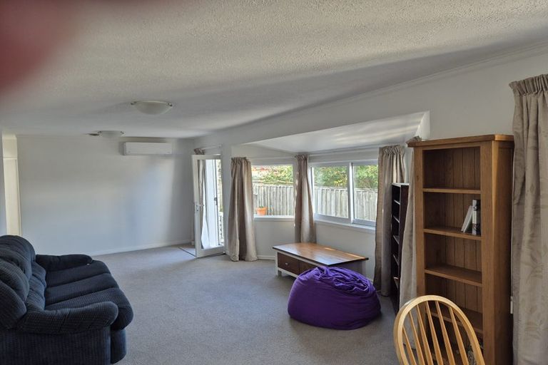 Photo of property in 4/45 Shakespeare Road, Milford, Auckland, 0620