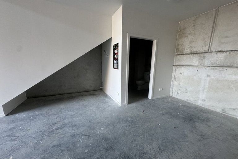 Photo of property in 7 Balrickard Way, Milson, Palmerston North, 4414