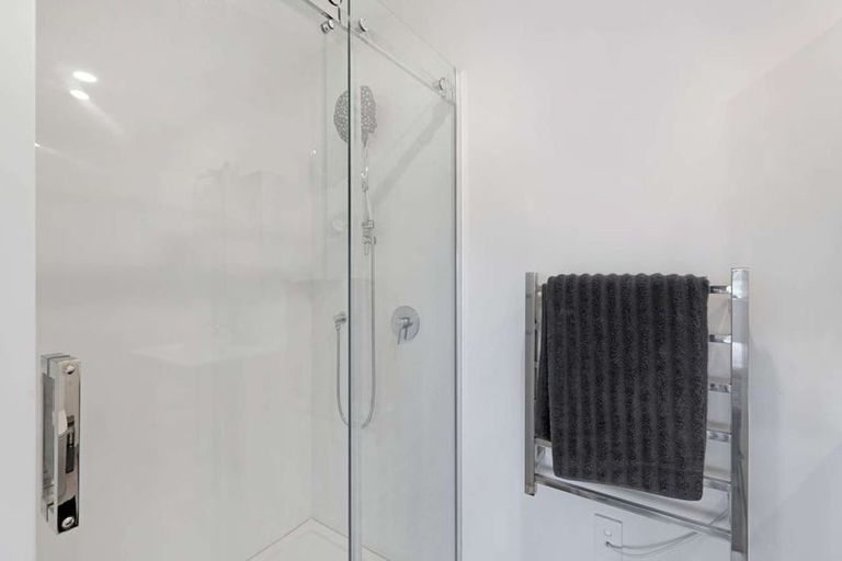 Photo of property in 80 Selo Street, Glen Eden, Auckland, 0602