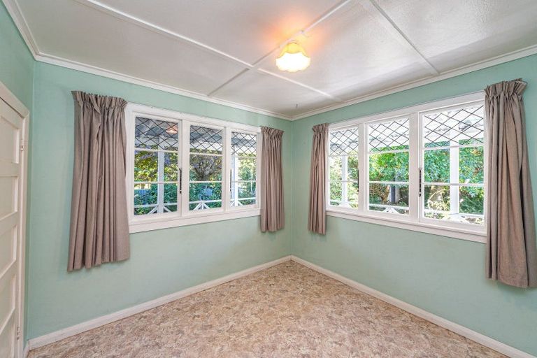 Photo of property in 282 Parahaki Road, Waverley, 4591