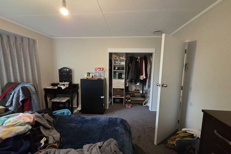 Photo of property in 13 Alton Grove, Masterton, 5810