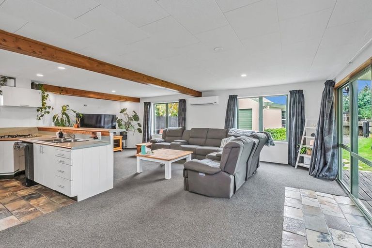 Photo of property in 19 Mclaughlins Road, Darfield, 7510