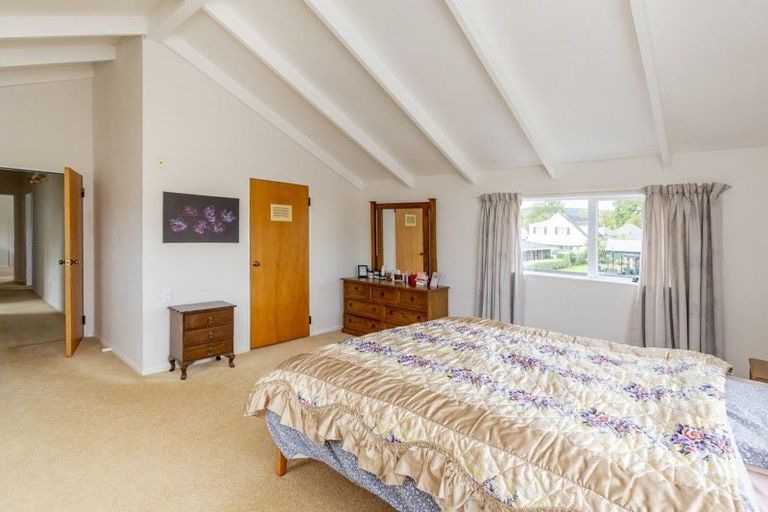 Photo of property in 5 Eden Street, Levin, 5510