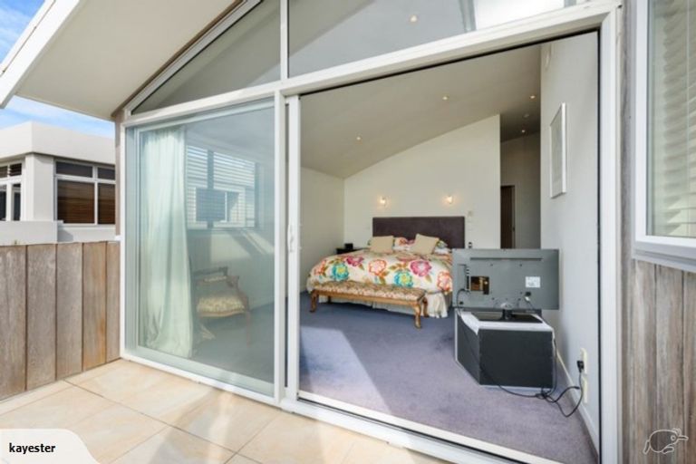 Photo of property in 3 Waiariki Street, Mount Maunganui, 3116