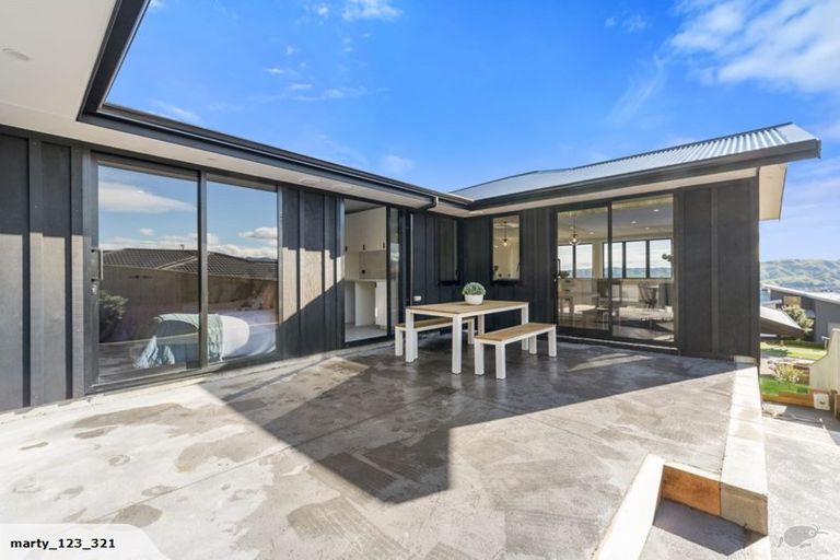 Photo of property in 13 Pacific View, Whitby, Porirua, 5024