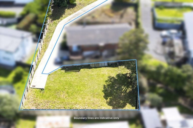 Photo of property in 221a Eskdale Road, Birkenhead, Auckland, 0626