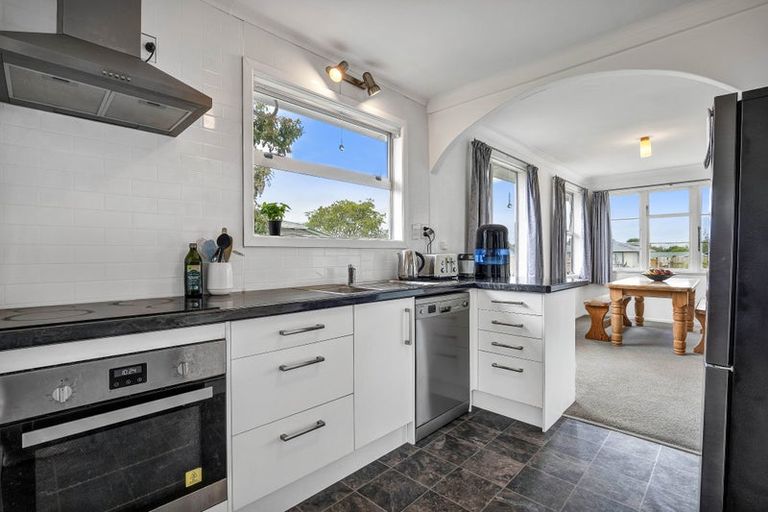 Photo of property in 151 Portia Street, Stratford, 4332