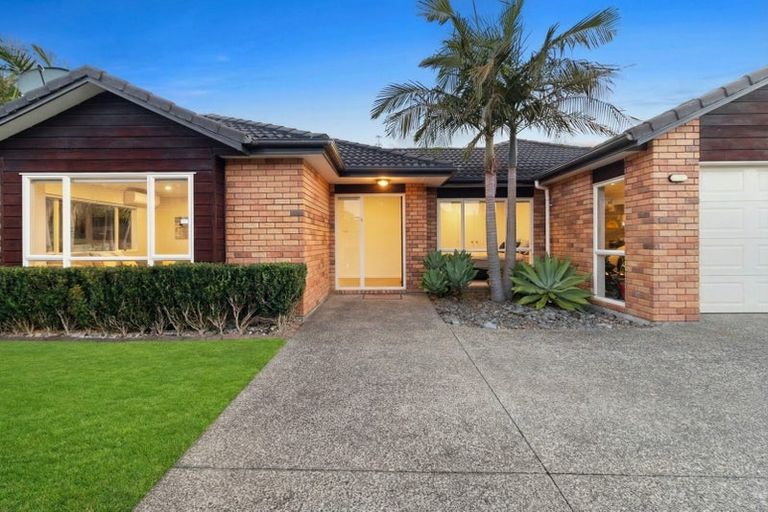 Photo of property in 20 Cartmel Avenue, Massey, Auckland, 0614