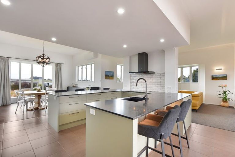 Photo of property in 19 Petra Way, Upper Moutere, 7173