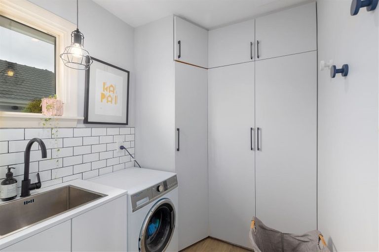 Photo of property in 4 Jameson Avenue, St Albans, Christchurch, 8052