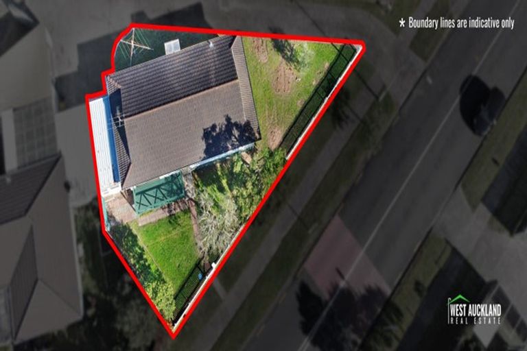 Photo of property in 1/67 Luanda Drive, Ranui, Auckland, 0612