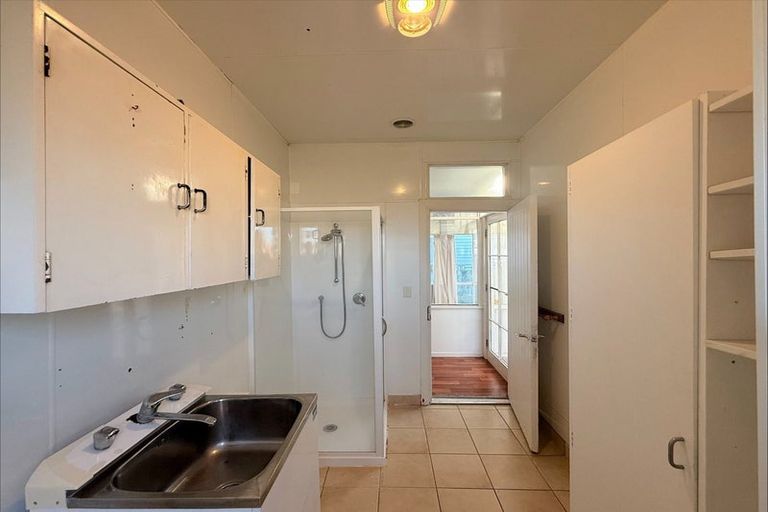 Photo of property in 72 Miro Street, Miramar, Wellington, 6022