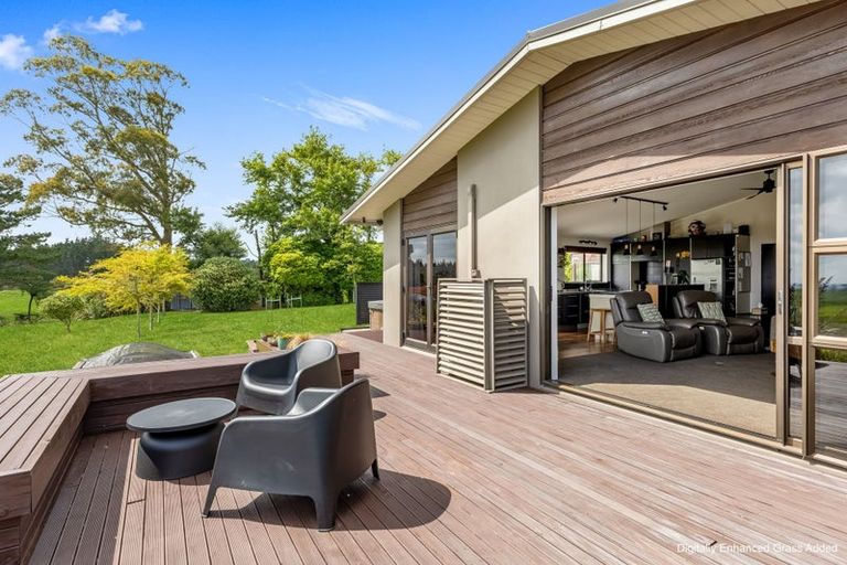 Photo of property in 1459 Carrington Road, Hurworth, New Plymouth, 4371