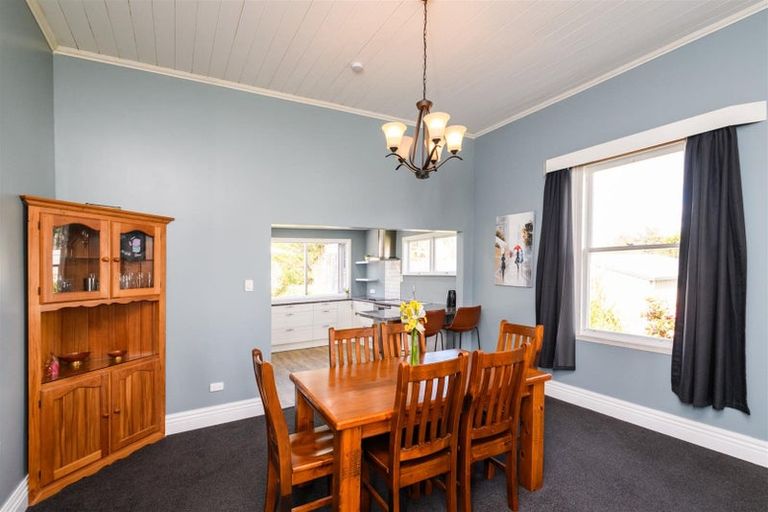 Photo of property in 8 Ngareta Street, Marton, 4710