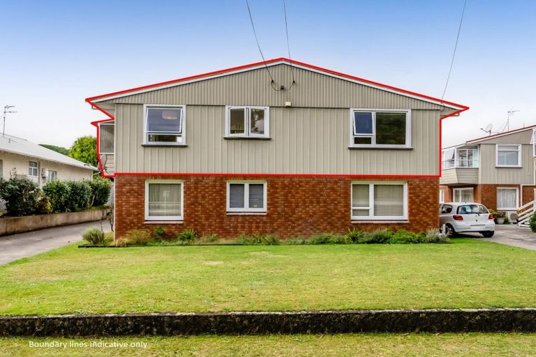 Photo of property in 3/87 Brougham Street, New Plymouth, 4310