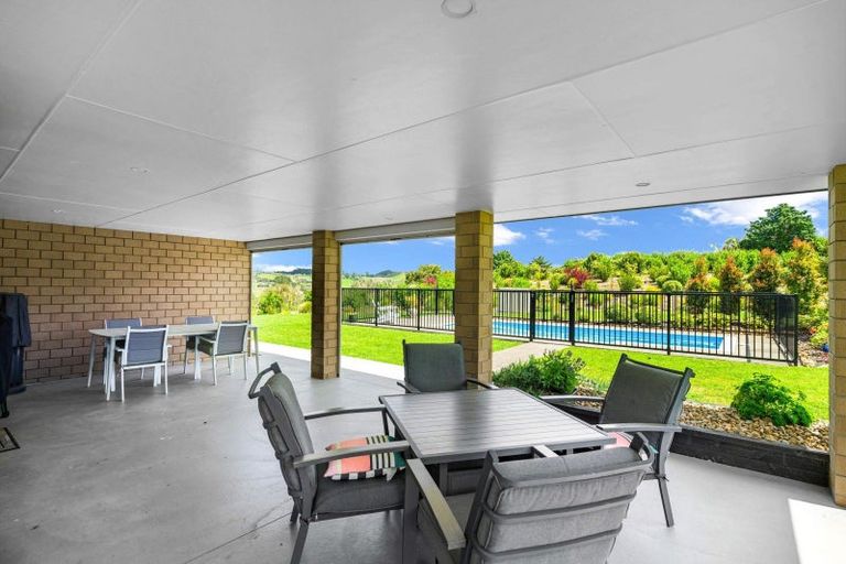 Photo of property in 10 Sylvia Lane, Maunu, Whangarei, 0110