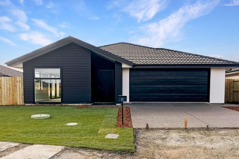 Photo of property in 12 Ned Place, Halswell, Christchurch, 8025