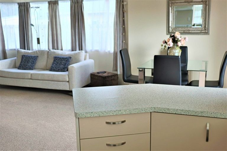 Photo of property in 122unit Kenny Street, Waihi, 3610