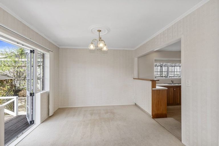 Photo of property in 33 White Heron Drive, Massey, Auckland, 0614