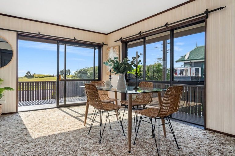 Photo of property in 484 Papamoa Beach Road, Papamoa Beach, Papamoa, 3118