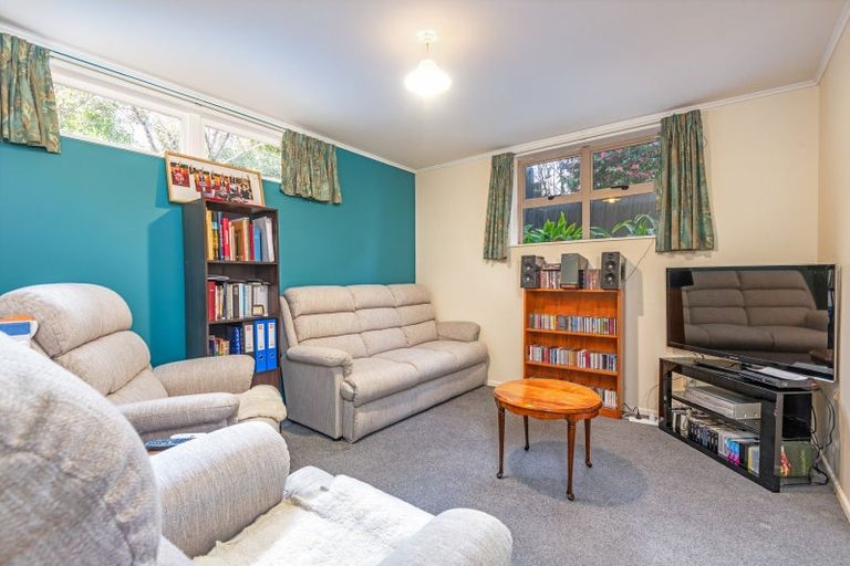 Photo of property in 23 Grey Street, Marton, 4710