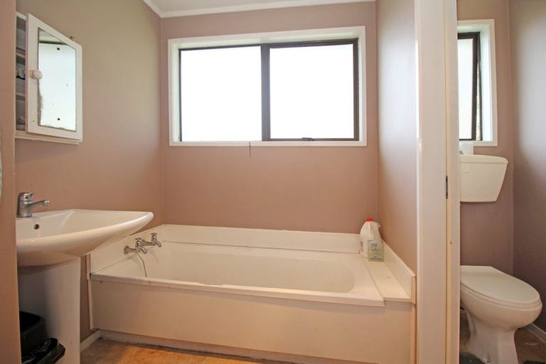 Photo of property in 7 Le Havre Place, Takanini, 2112