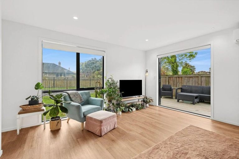 Photo of property in 14 Hamilton Road, Cambridge, 3434