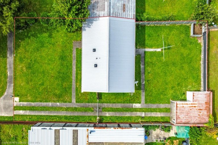 Photo of property in 4 Clutha Place, Westbrook, Palmerston North, 4412