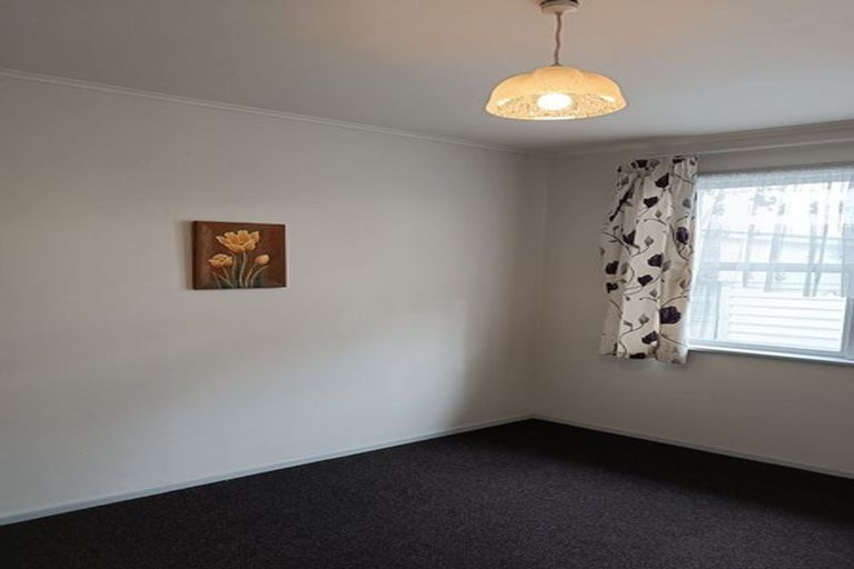 Photo of property in 168 Ennis Avenue, Pakuranga Heights, Auckland, 2010