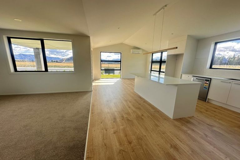 Photo of property in 46 Deans Drive, Wanaka, 9382