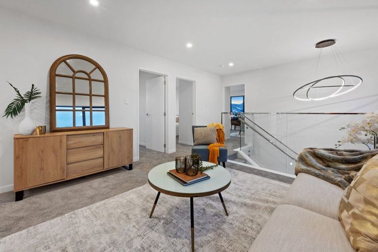 Photo of property in 42c Takutai Avenue, Half Moon Bay, Auckland, 2012