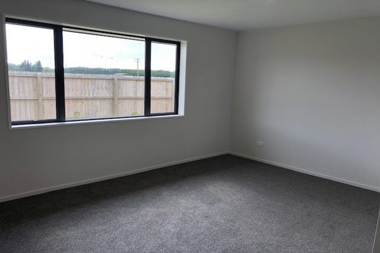 Photo of property in 4 Hamlett Drive, Woodend, 7610