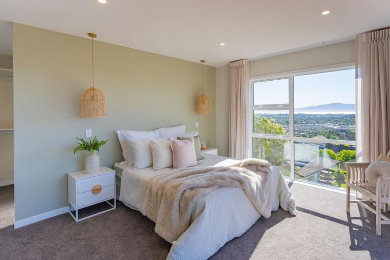 Photo of property in 90 Kotare Street, Waikanae, 5036