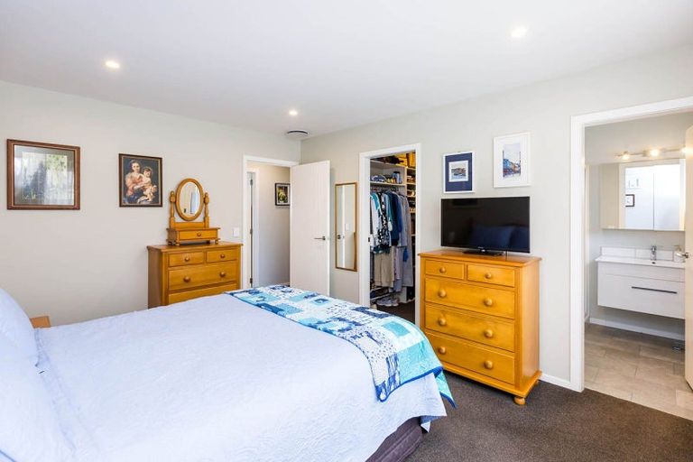 Photo of property in 15a Kiln Street, Silverstream, Upper Hutt, 5019