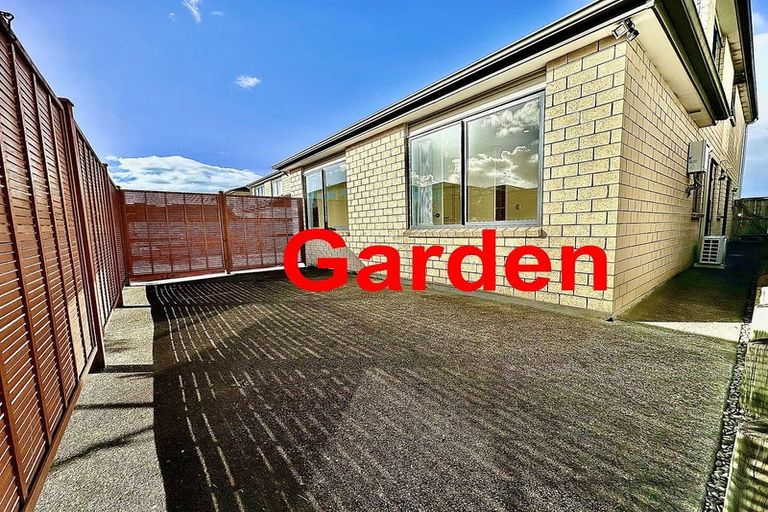 Photo of property in 13 Dunkineely Road, Flat Bush, Auckland, 2019