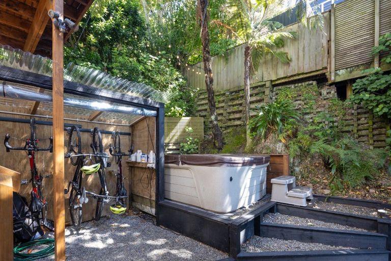 Photo of property in 108b Maida Vale Road, Roseneath, Wellington, 6011