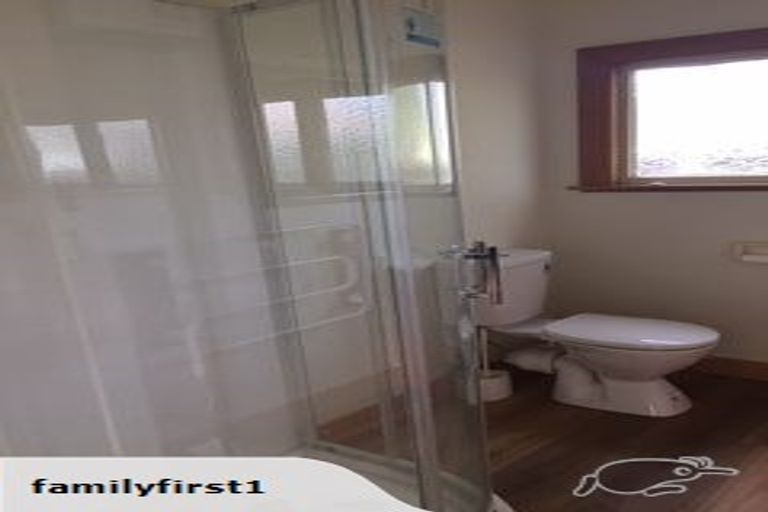 Photo of property in 105 Hinau Street, Riccarton, Christchurch, 8041