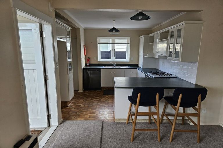 Photo of property in 58 Hautana Street, Woburn, Lower Hutt, 5010