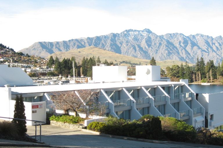 Photo of property in Lake Street Apartments, 7/10 Lake Street, Queenstown, 9300