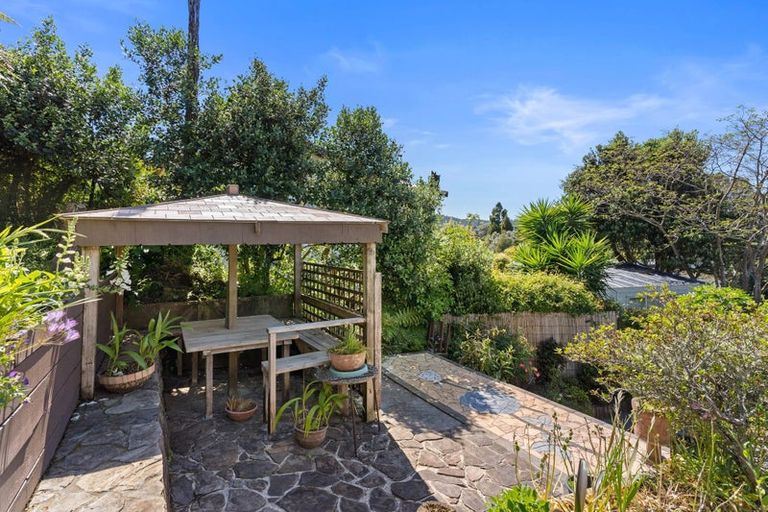 Photo of property in 132 Isabel Street, Whangamata, 3620
