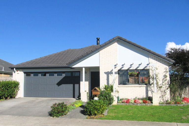 Photo of property in 25 Espalier Drive, Henderson, Auckland, 0612