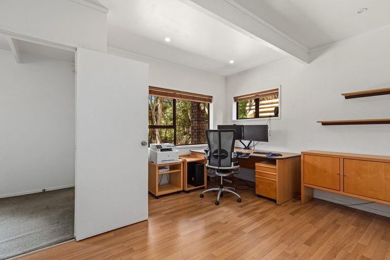 Photo of property in 9 Glenwood Avenue, Birkenhead, Auckland, 0626