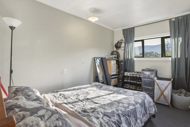 Photo of property in 33 Orbell Street, Dalmore, Dunedin, 9010